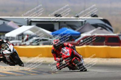 media/Apr-09-2022-SoCal Trackdays (Sat) [[c9e19a26ab]]/Turn 2 (1140am)/